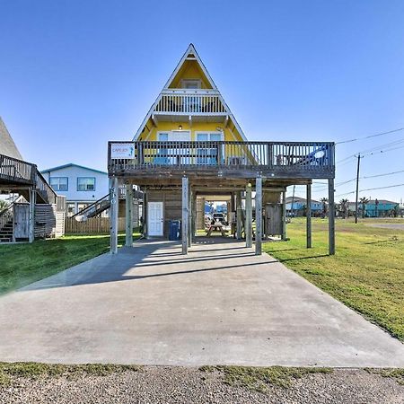 A-Frame Home With Deck - 2 Blocks To Surfside Beach! Exterior photo