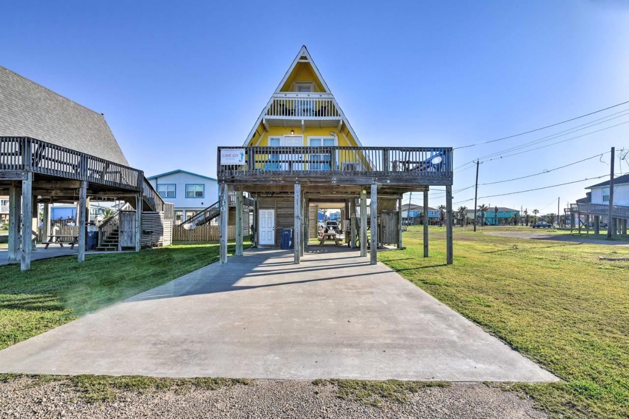 A-Frame Home With Deck - 2 Blocks To Surfside Beach! Exterior photo