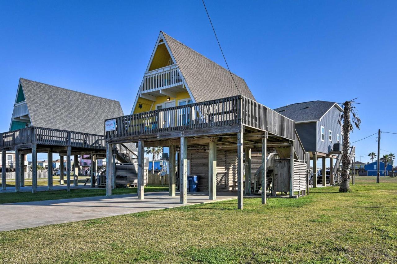 A-Frame Home With Deck - 2 Blocks To Surfside Beach! Exterior photo